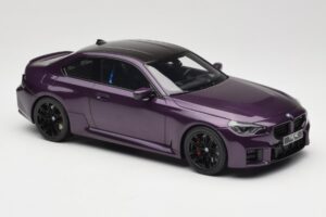 BMW M2 G87 Twilight Purple GT Spirit 1:18 GT946 Resin — bild 4 av 6