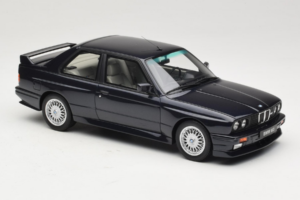 BMW M3 E30 Europameister Macau Blue Otto 1:18 OT1216 Metall — bild 4 av 6