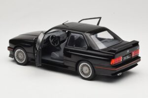 BMW M3 E30 Sport Evo Svart Solido 1:18 S1801501 Metall — bild 5 av 8