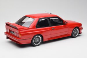 BMW M3 E30 Sport Evolution Röd Otto 1:12 G033 Resin — bild 2 av 6