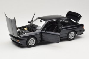 BMW M3 E30 Sport Evolution Blue Metallic Minichamps 1:18 180020308 Metall — bild 2 av 8