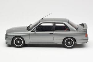 BMW M3 E30 Sport Evolution Cecotto Grå AUTOart 1:18 70567 Metall — bild 4 av 8