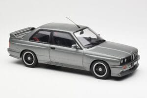 BMW M3 E30 Sport Evolution Cecotto Grå AUTOart 1:18 70567 Metall — bild 6 av 8