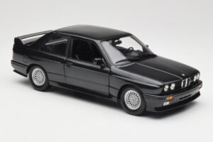 BMW M3 E30 Black Metallic Minichamps 1:18 180020306 Metall — bild 6 av 8