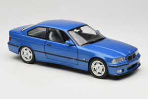 BMW M3 E36 Blue Metallic UT Models 1:18 20467 Metall — bild 6 av 8