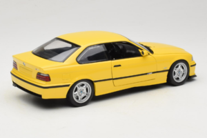 BMW M3 E36 Dakar Yellow UT Models 1:18 180022300 Metall — bild 3 av 8