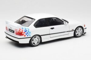 BMW M3 E36 Lightweight Vit Solido 1:18 S1803903 Metall — bild 3 av 8