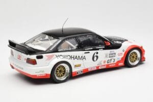 BMW M3 E36 GTR #0 B. Auberlen / M. Simo / P. Cunningham Daytona 24 Hours 1998 UT Models 1:18 39816 Metall — bild 3 av 8
