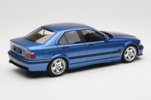 BMW M3 E36 Sedan Blå Otto 1:18 OT1082 Resin — bild 2 av 6