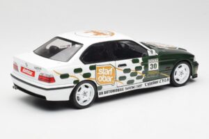BMW M3 E36 Strafo Tic Tac Vit Solido 1:18 S1803906 Metall — bild 3 av 8