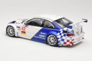 BMW M3 E46 GTR #42 J. Muller / J.J. Lehto ALMS 2001 Minichamps 1:18 80430139183 Metall — bild 7 av 8