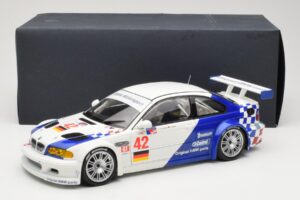 BMW M3 E46 GTR #42 J. Muller / J.J. Lehto ALMS 2001 Minichamps 1:18 80430139183 Metall — bild 8 av 8