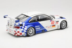 BMW M3 E46 GTR #42 J. Lehto / P. Ekblom ALMS 2001 Minichamps 1:18 100012142 Metall — bild 3 av 8