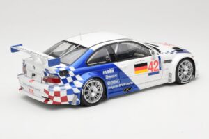 BMW M3 E46 GTR #42 J. Lehto / J. Muller ELMS 2001 Minichamps 1:18 100012192 Metall — bild 3 av 8