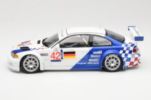 BMW M3 E46 GTR #42 J. Lehto / J. Muller ELMS 2001 Minichamps 1:18 100012192 Metall — bild 4 av 8