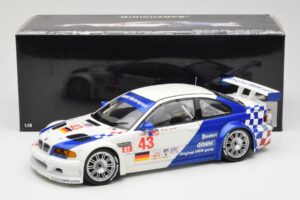 BMW M3 E46 GTR #43 D. Muller ALMS 2001 Minichamps 1:18 100012143 Metall — bild 8 av 8