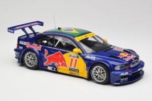 BMW M3 E46 GTR #11 Red Bull Interlagos 2005 AUTOart 1:18 80645 Metall — bild 4 av 6