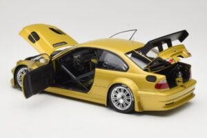 BMW M3 E46 GTR Street Phoenix Yellow Minichamps 1:18 80430309444 Metall — bild 5 av 8