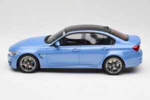 BMW M3 F80 Yas Marina Blå GT Spirit 1:18 GT055 Resin — bild 3 av 6