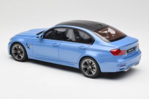 BMW M3 F80 Yas Marina Blå GT Spirit 1:18 GT055 Resin — bild 5 av 6