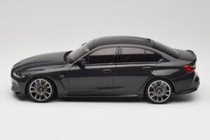 BMW M3 G80 Svart Metallic Minichamps 1:18 155020202 Metall — bild 3 av 6