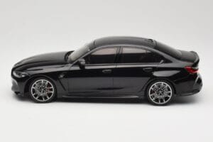 BMW M3 G80 Grå Metallic Minichamps 1:18 155020204 Metall — bild 3 av 6