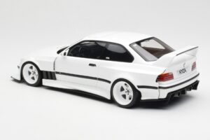 BMW M3 GTR E36 Khyzyl Saleem Alpine Vit Otto 1:18 OT1051 Resin — bild 5 av 6