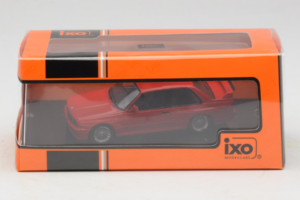 BMW M3 E30 Sport Evolution Röd IXO 1:43 CLC583N Metall — bild 4 av 4