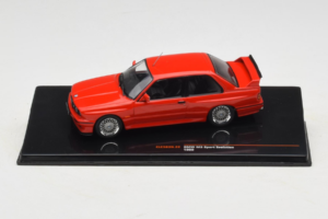 BMW M3 E30 Sport Evolution Röd IXO 1:43 CLC583N Metall