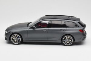 BMW M340i G20 xDrive M Sport Grå GT Spirit 1:18 GT471 Resin — bild 3 av 6
