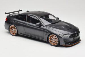 BMW M4 F82 GTS Mineral Grey Metallic Minichamps 1:18 110025222 Metall — bild 6 av 8