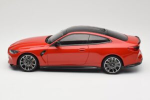 BMW M4 F82 Imola Red Metallic Minichamps 1:18 155020121 Metall — bild 3 av 6