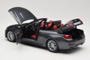BMW M4 F83 Cabriolet Mineral Grey Paragon 1:18 80432339610 Metall — bild 5 av 8