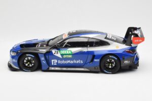BMW M4 G82 GT3 Schubert Motorsport #25 P. Eng DTM 2022 Minichamps 1:18 113222025 Metall — bild 4 av 8