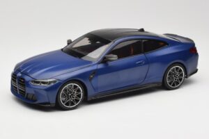 BMW M4 G82 Blå Metallic Minichamps 1:18 113020123 Metall