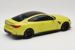 BMW M4 G82 Gul Återförsäljar Edition Minichamps 1:18 80435A51949-R1 Metall — bild 3 av 10