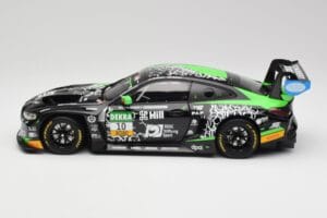 BMW M4 GT3 G82 #10 S. Green / M. Krutten Schubert Motorsport ADAC GT Masters Red Bull Ring Winner 2022 Minichamps 1:18 113222 — bild 4 av 8