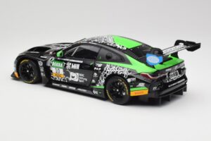 BMW M4 GT3 G82 #10 S. Green / M. Krutten Schubert Motorsport ADAC GT Masters Red Bull Ring Winner 2022 Minichamps 1:18 113222 — bild 7 av 8