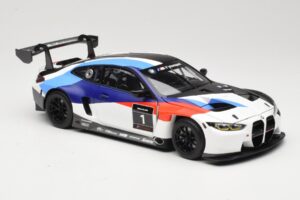 BMW M4 G82 GT3 Presentation 2021 Minichamps 1:18 80435A5D002 Metall — bild 6 av 8