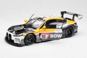 BMW M4 G82 GT3 Rowe Racing #98 ADAC 24 Hours Nürburgring 2022 Minichamps 1:18 113222098 Metall — bild 2 av 8