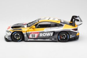 BMW M4 G82 GT3 Rowe Racing #98 ADAC 24 Hours Nürburgring 2022 Minichamps 1:18 113222098 Metall — bild 4 av 8