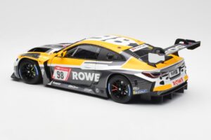 BMW M4 G82 GT3 Rowe Racing #98 ADAC 24 Hours Nürburgring 2022 Minichamps 1:18 113222098 Metall — bild 7 av 8