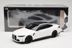BMW M4 G82 Vit Minichamps 1:18 155020122 Metall — bild 6 av 6