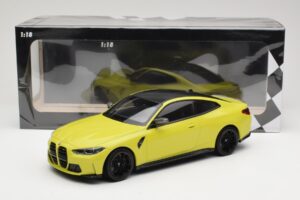 BMW M4 G82 Gul Minichamps 1:18 155020120 Metall — bild 6 av 6