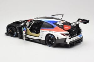 BMW M4 GT3 Ceccato Racing #50 T. Glock DTM Imola 2022 Minichamps 1:18 113222050 Metall — bild 5 av 8