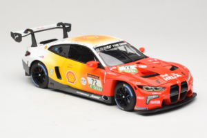 BMW M4 GT3 #72 D. Harper / M. Hesse / C. Weerts BMW M Team RMG 24 Hours of Nurburgring 2024 Minichamps 1:18 113242072 Metall — bild 6 av 8