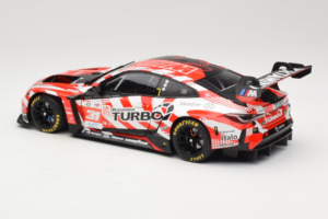 BMW M4 GT3 LMGT3 #31 D. Leung / S. Gelael / A. Farfus Team WRT 2nd Place 24 Hours of Le Mans 2024 Minichamps 1:18 113242431 M — bild 7 av 8