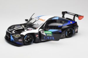 BMW M4 GT3 Walkenhorst Motorsport #10 E. Muth DTM 2022 Minichamps 1:18 113222010 Metall — bild 2 av 8