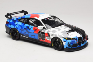 BMW M4 GT4 #1 Presentation 2024 Otto 1:18 OT1125 Resin — bild 4 av 6