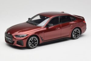 BMW M440i G26 Gran Coupe Aventurine Röd Otto 1:18 OT1075 Resin